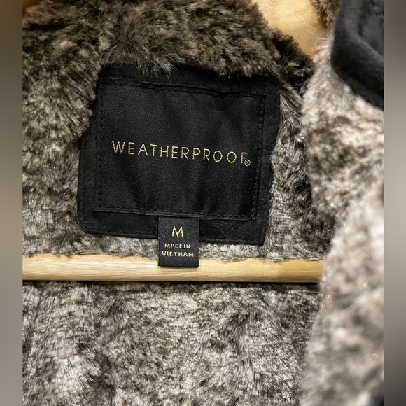 Weatherproof Faux Fur Lined Vest - Picture 3 of 8